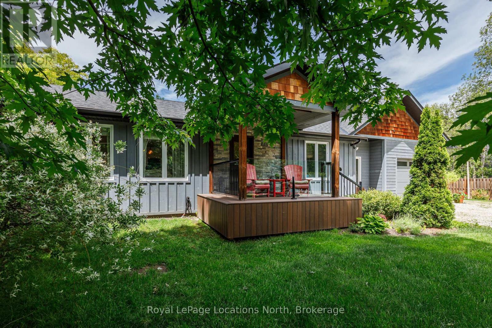 8366 Poplar Side Road, Clearview, ON - Outdoor With Deck Patio Veranda