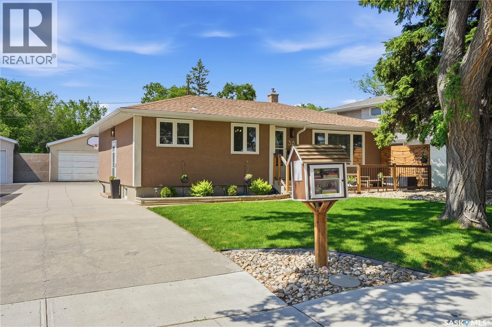 38 Ellison Crescent, Regina, SK