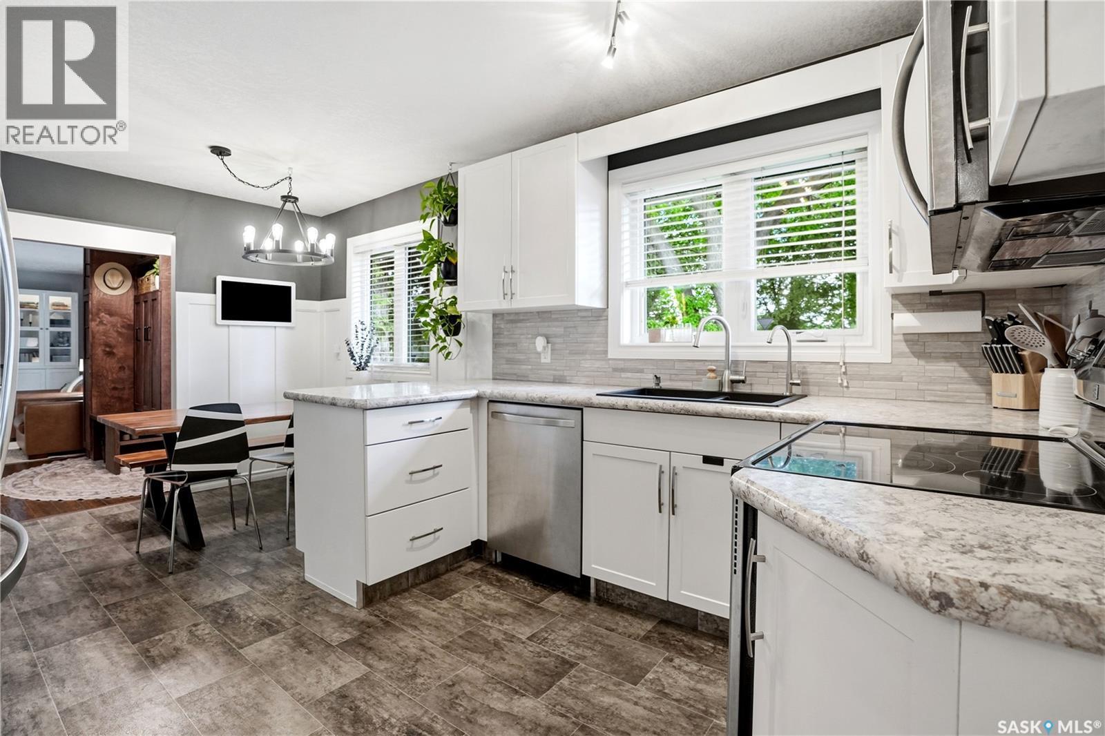 38 Ellison Crescent, Regina, SK