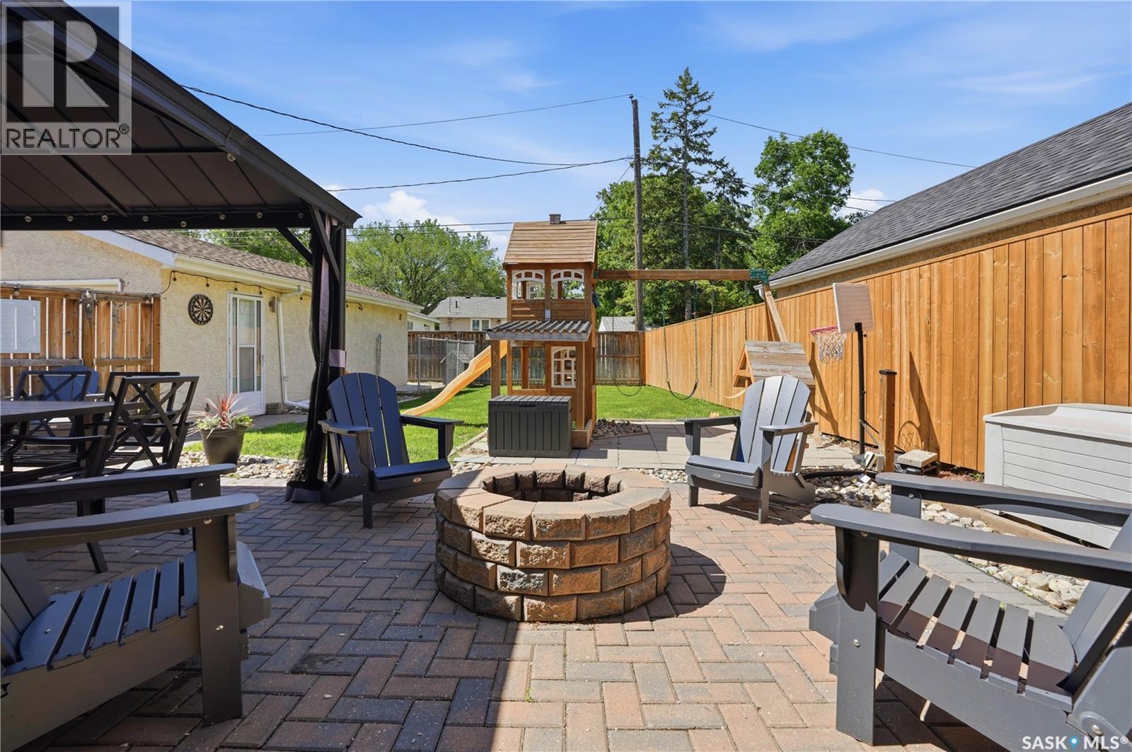 38 Ellison Crescent, Regina, SK