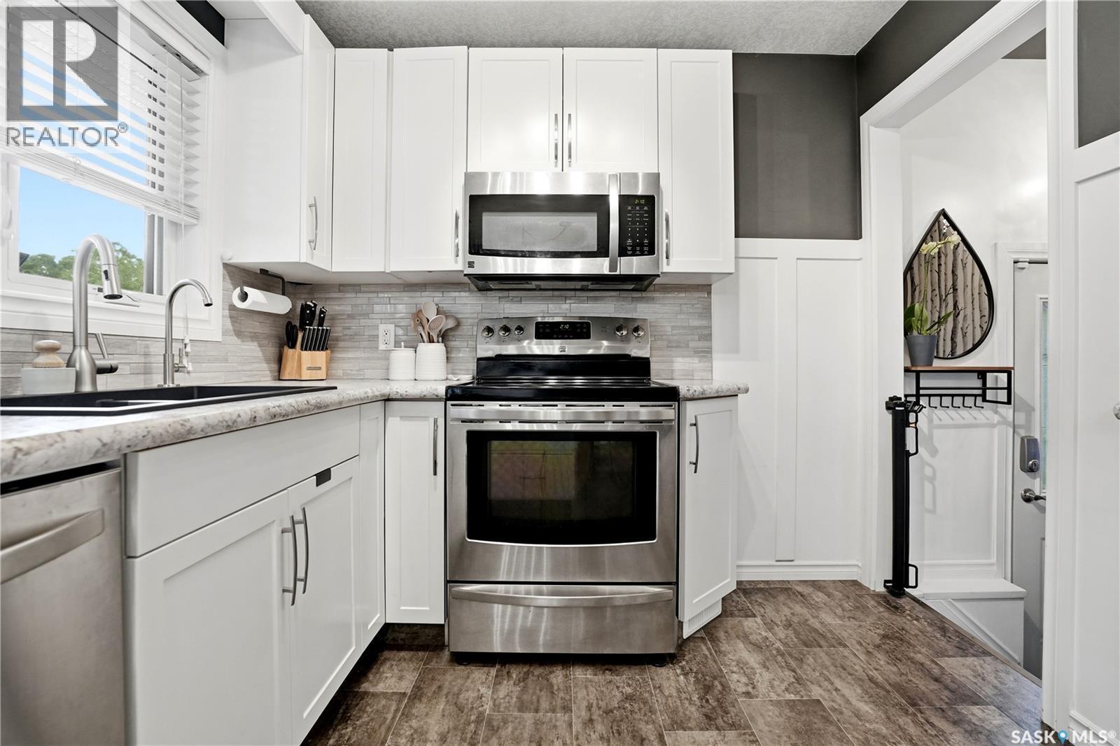 38 Ellison Crescent, Regina, SK