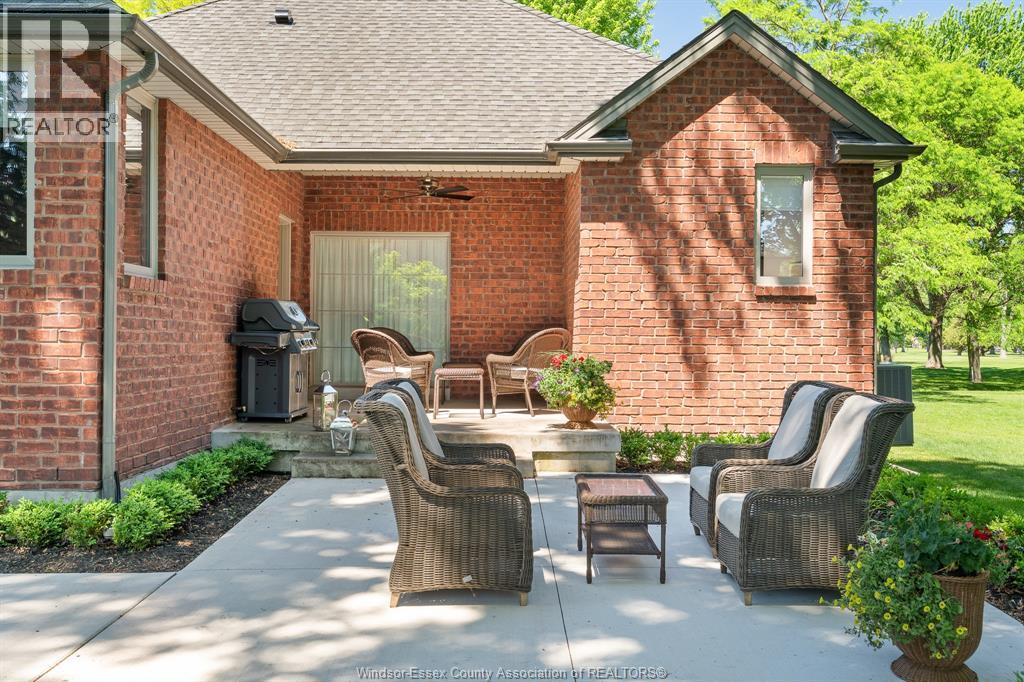 256 Pentilly Road, Tecumseh, ON