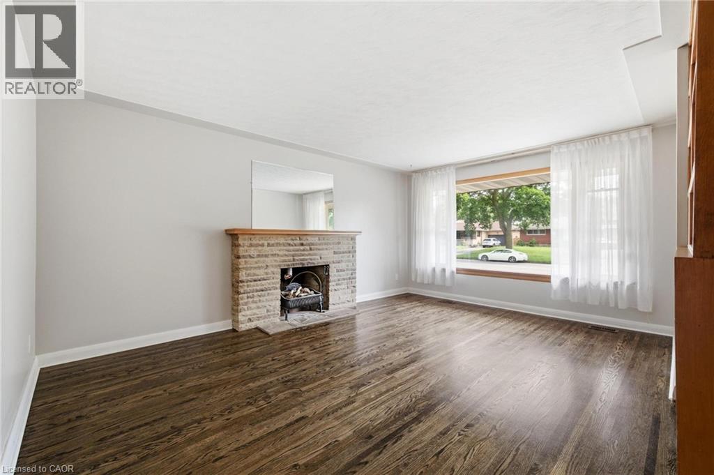 223 E River Road E, Kitchener, ON