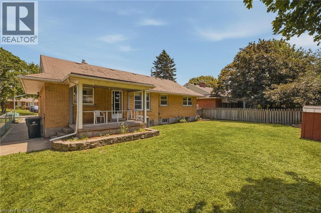 223 E River Road E, Kitchener, ON