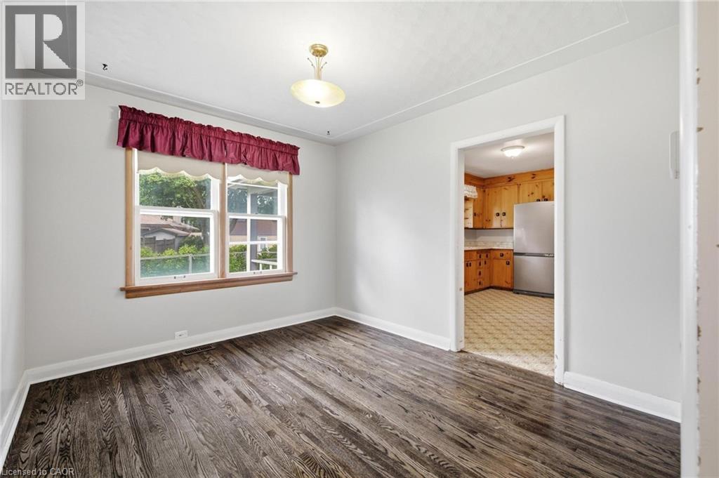 223 E River Road E, Kitchener, ON