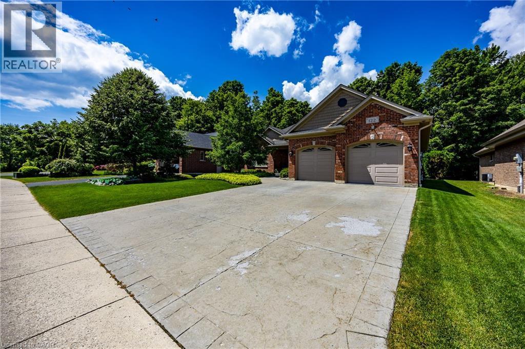 122 Donjon Boulevard, Port Dover, ON