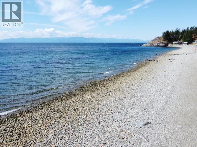 8116 Emmonds Road, Powell River, BC