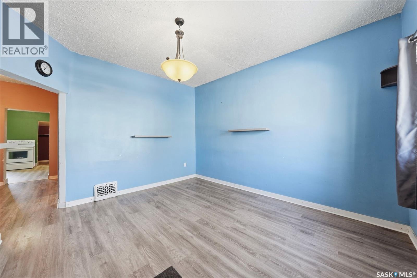 412 H Avenue S, Saskatoon, SK
