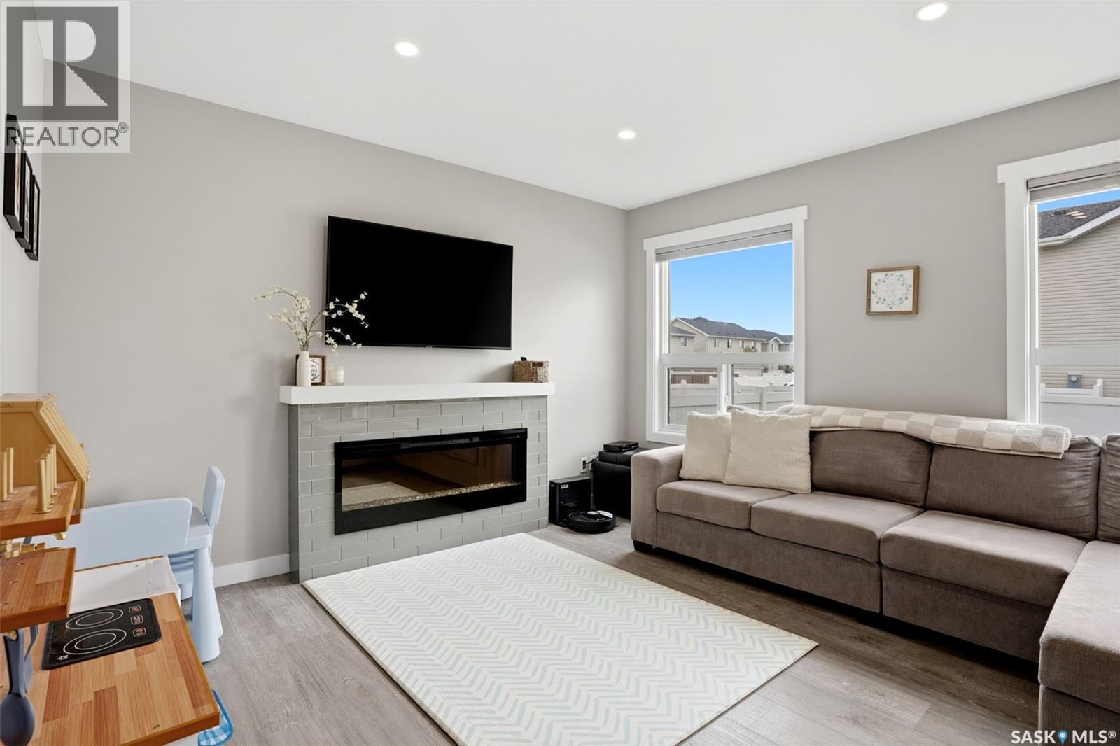4509 E Keller Avenue E, Regina, SK