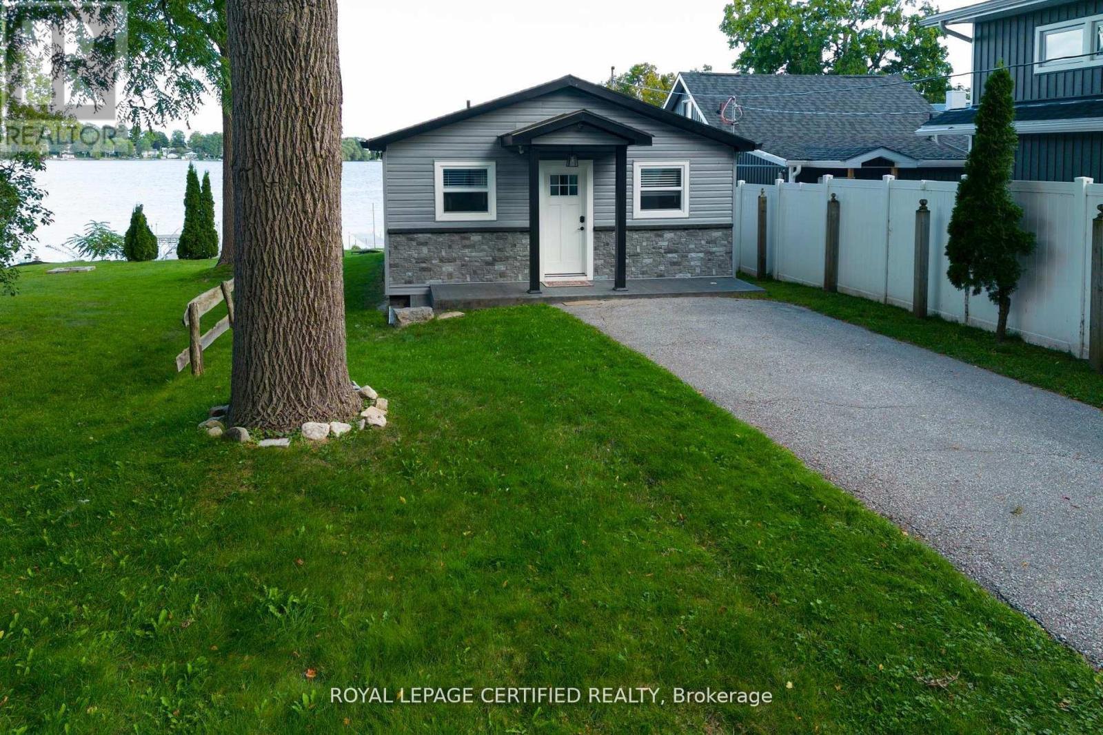 69 Olive Crescent, Orillia, ON