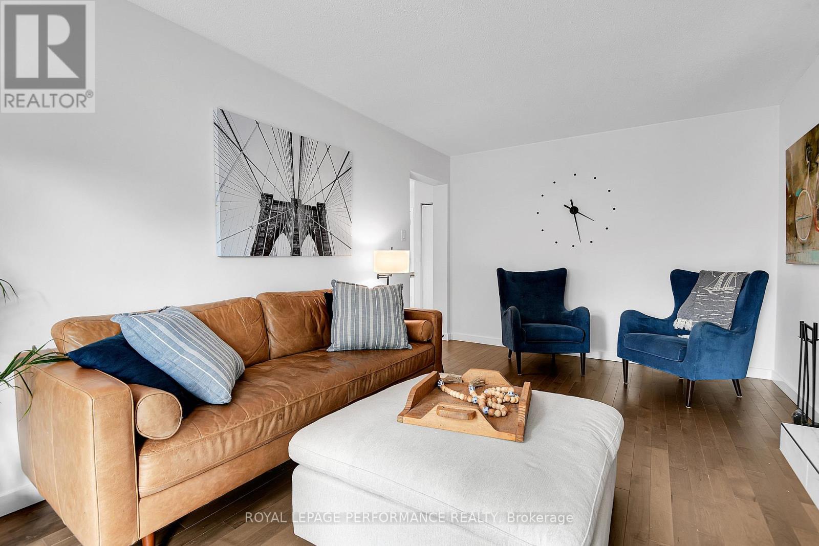 69 Hawk Crescent, Ottawa, ON