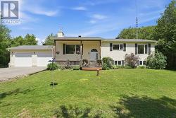215 DAVIS ROAD North Grenville, ON K0G 1N0
