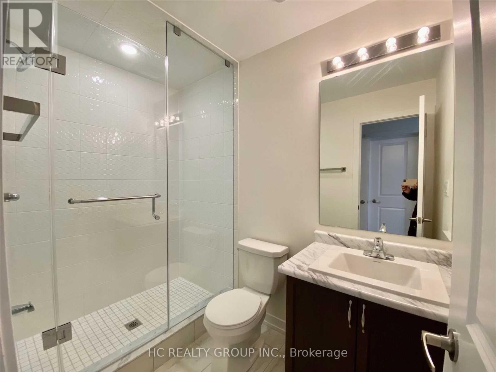 2578 Castlegate Crossing, Pickering, ON
