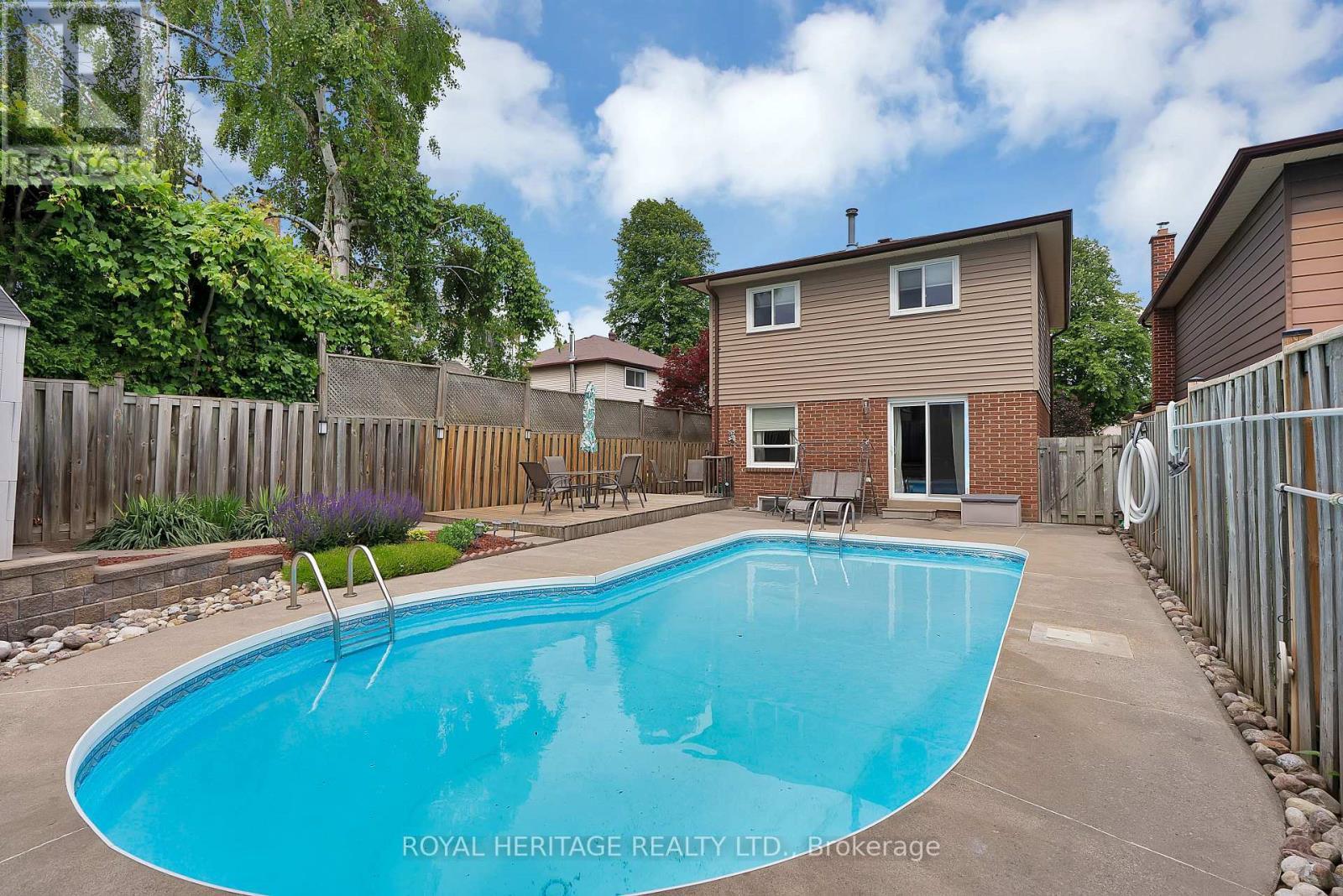 1235 Cedarcroft Crescent, Pickering, ON
