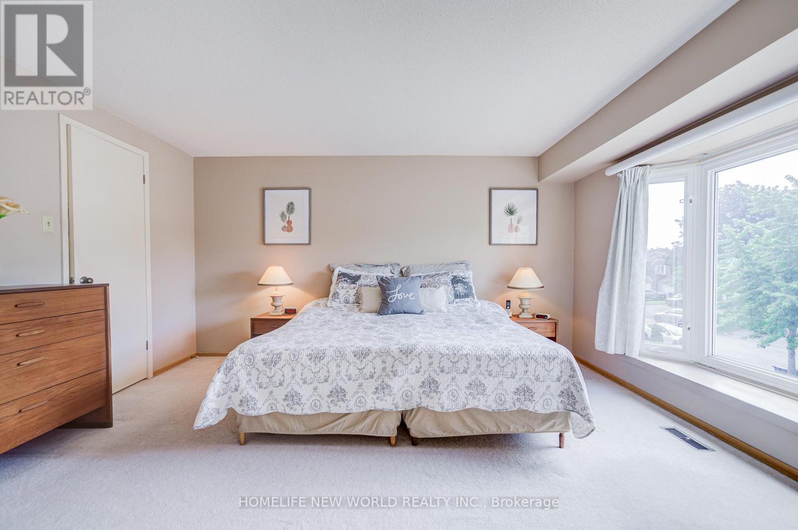 129 Sandyhook Square, Toronto, ON