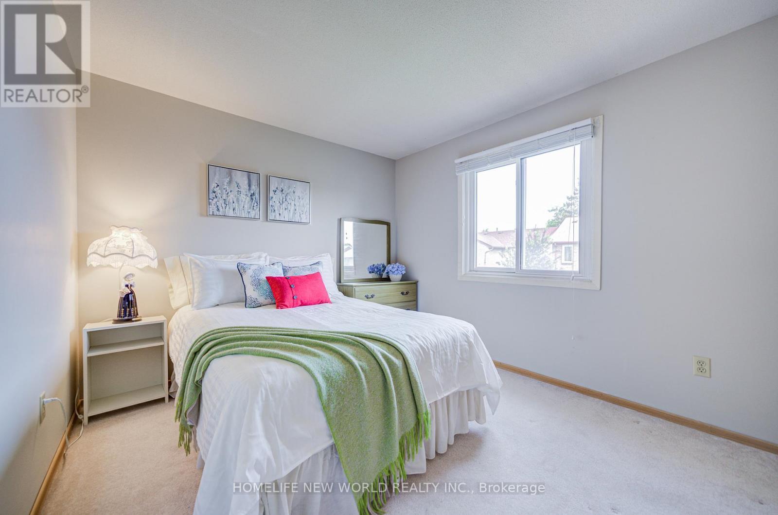 129 Sandyhook Square, Toronto, ON