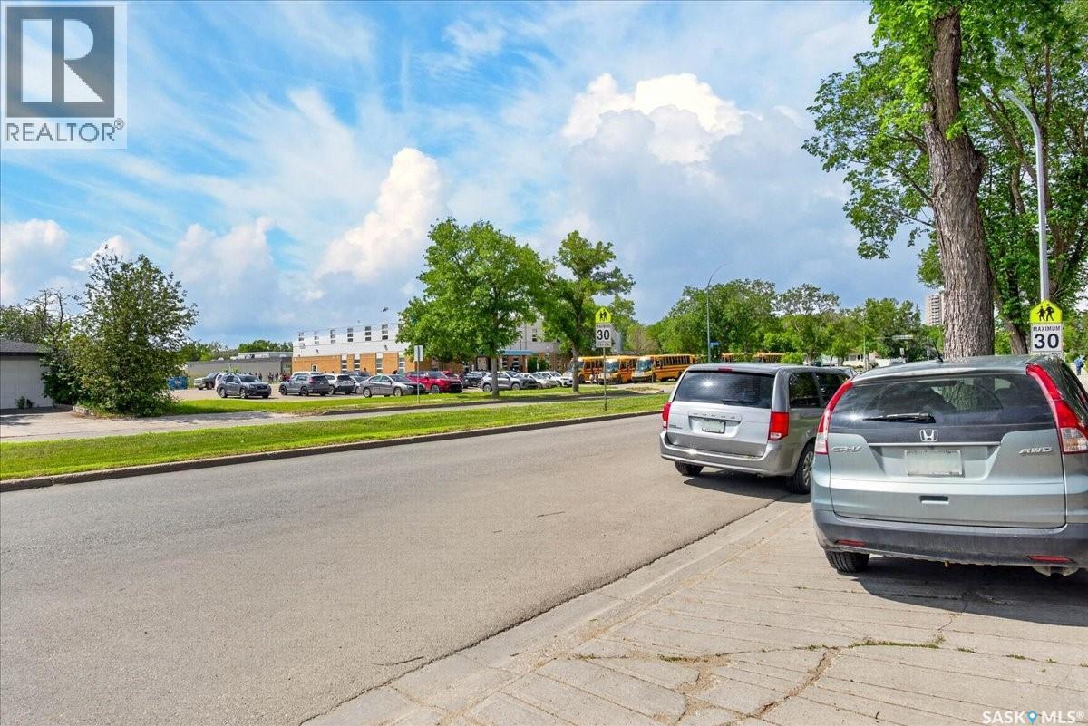 3909 Hillsdale Street, Regina, SK