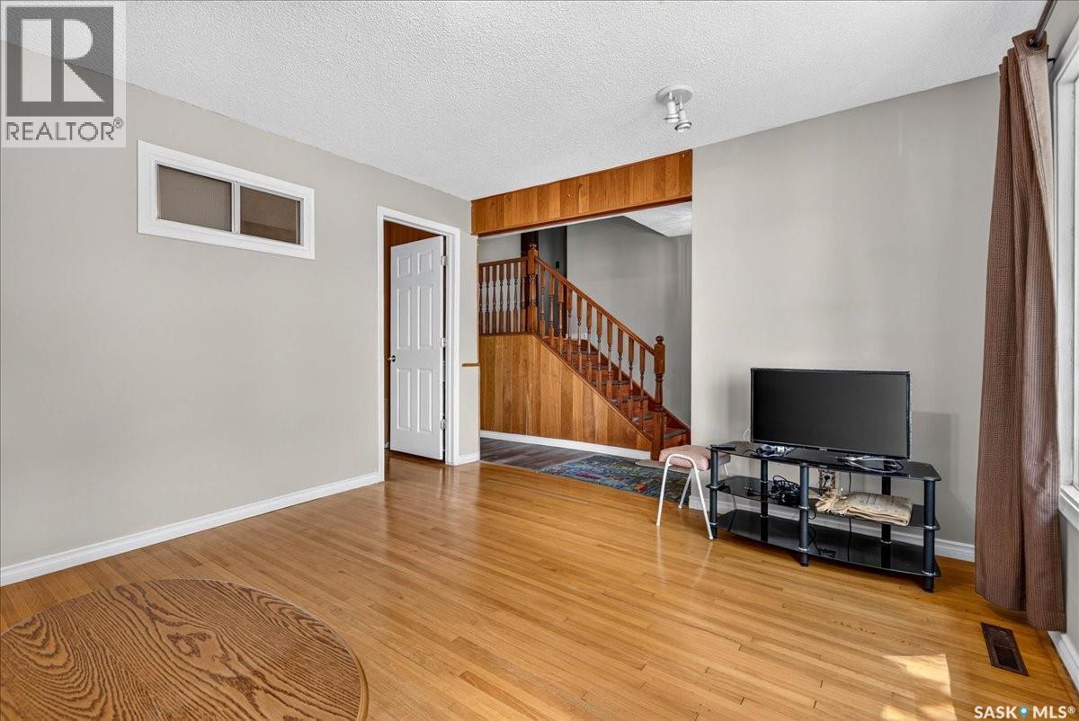 3909 Hillsdale Street, Regina, SK