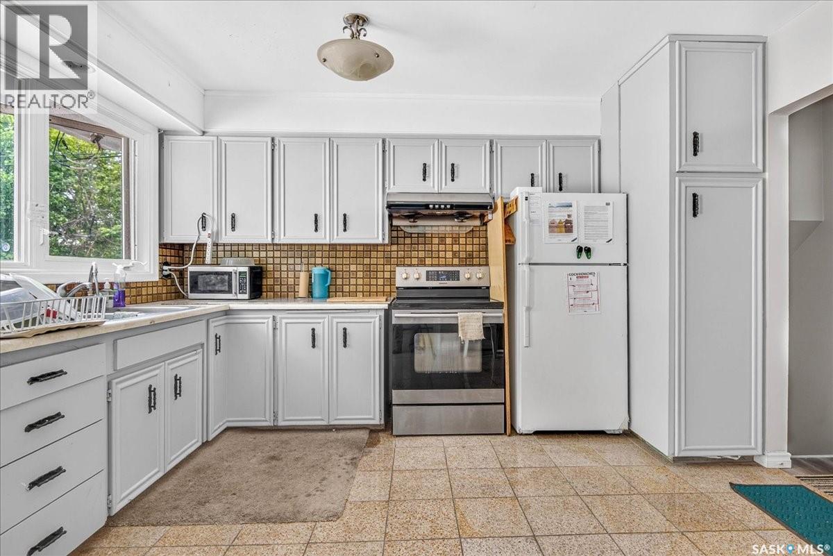 3909 Hillsdale Street, Regina, SK
