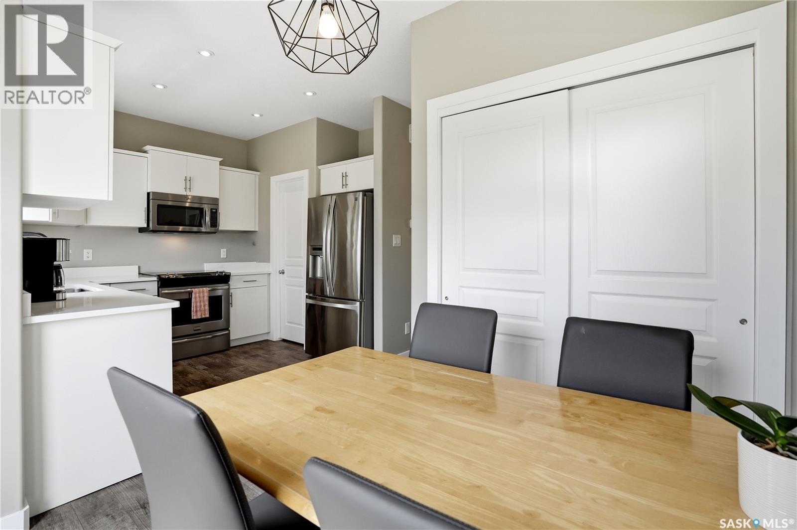 5425 Campling Avenue, Regina, SK