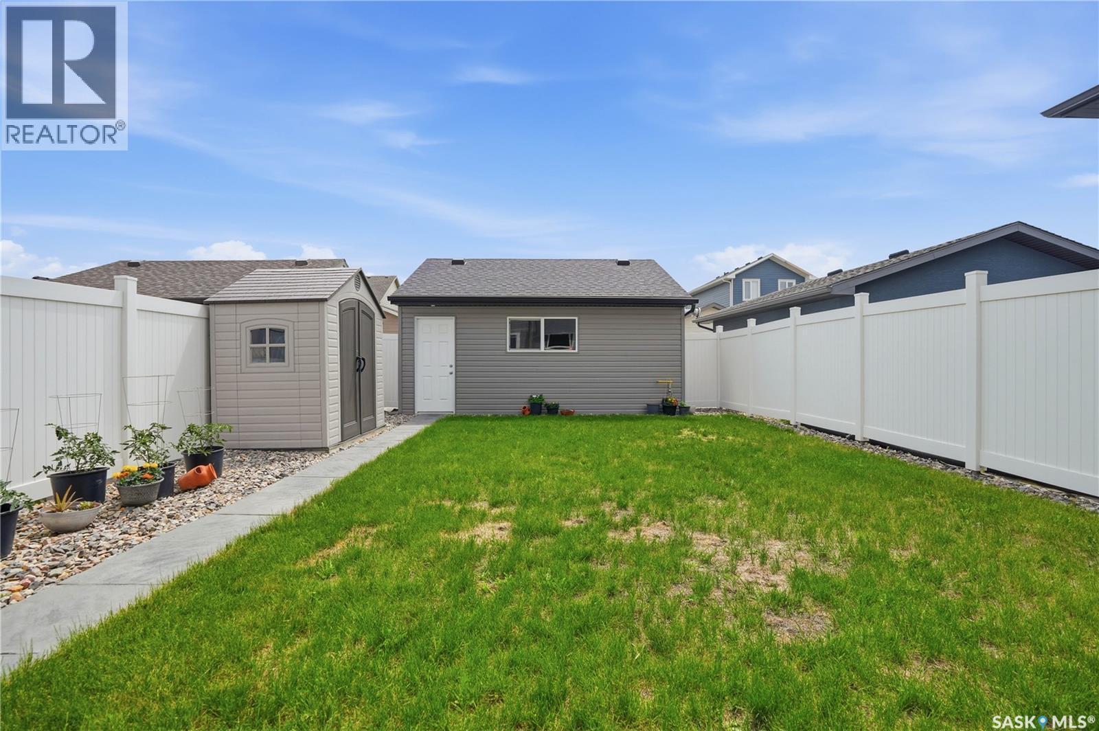 5425 Campling Avenue, Regina, SK