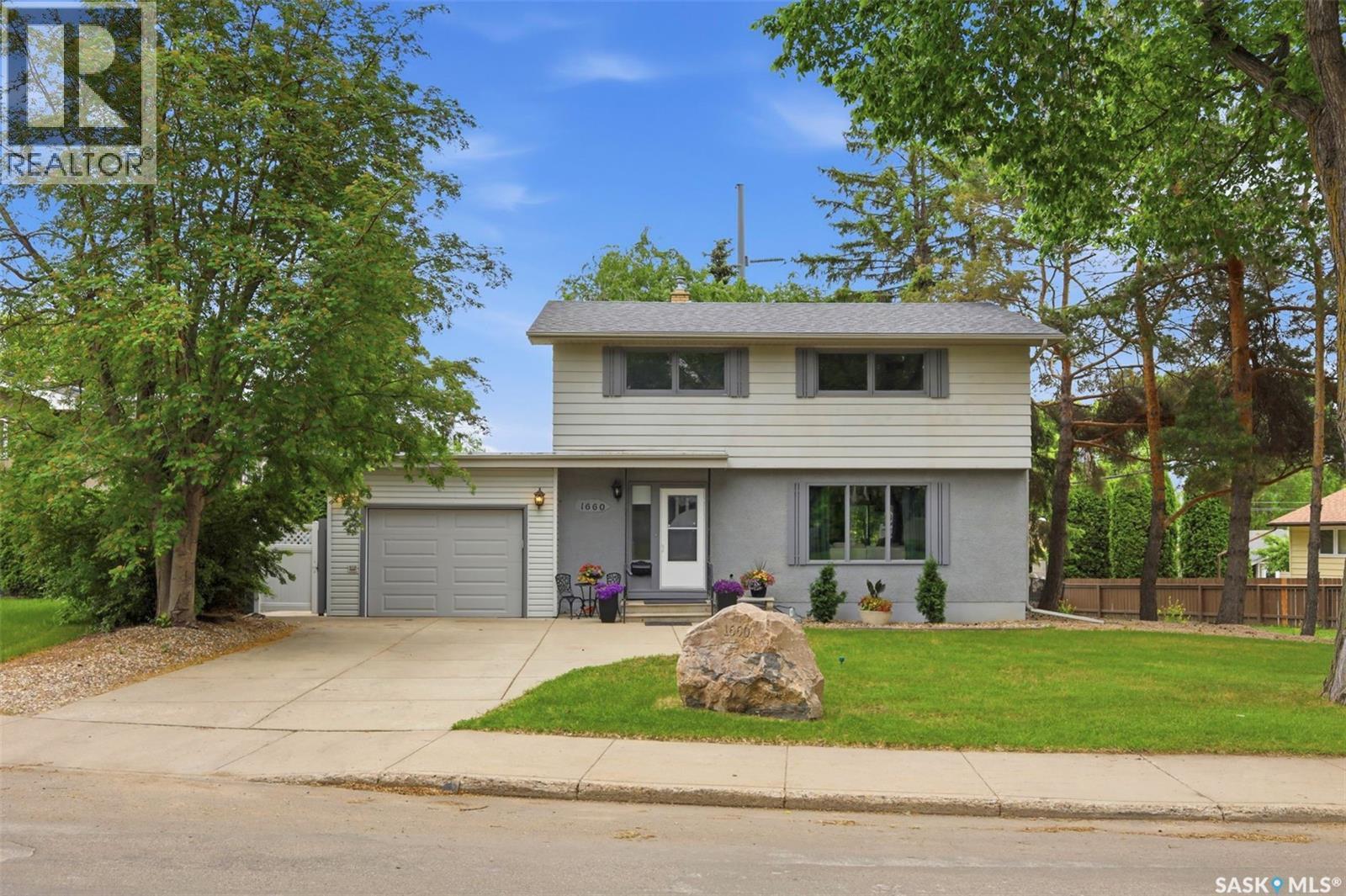 1660 Alexandra Avenue, Saskatoon, SK