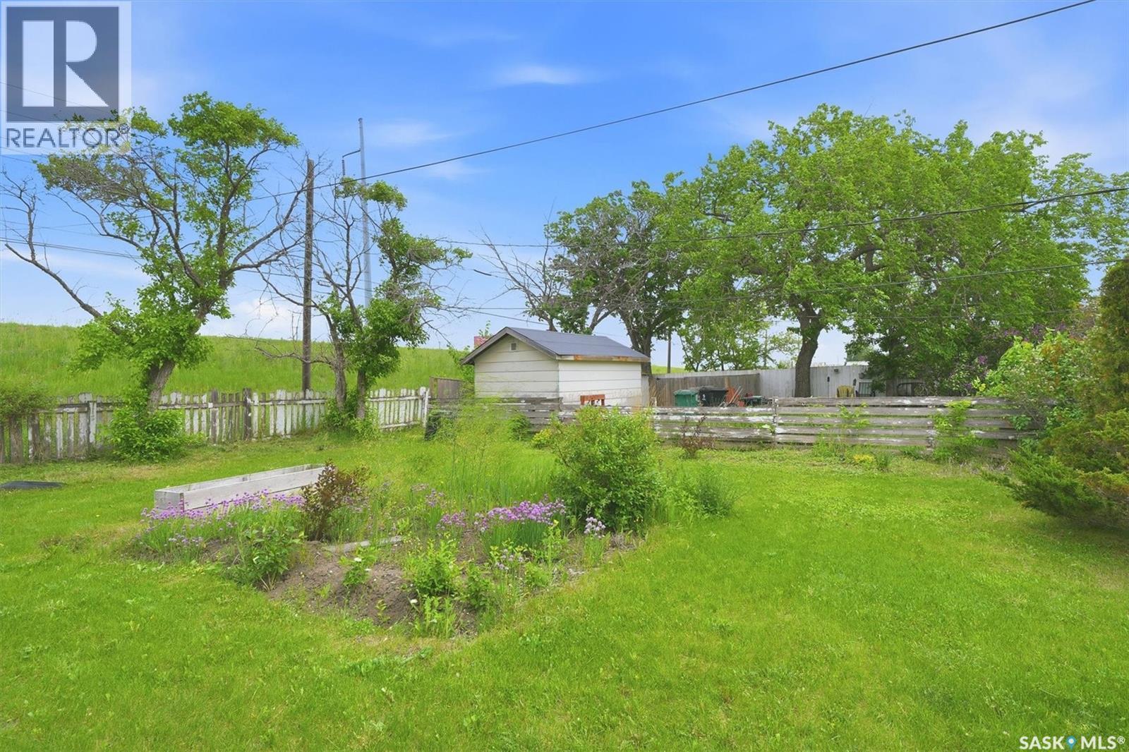 99 Howell Avenue, Saskatoon, SK