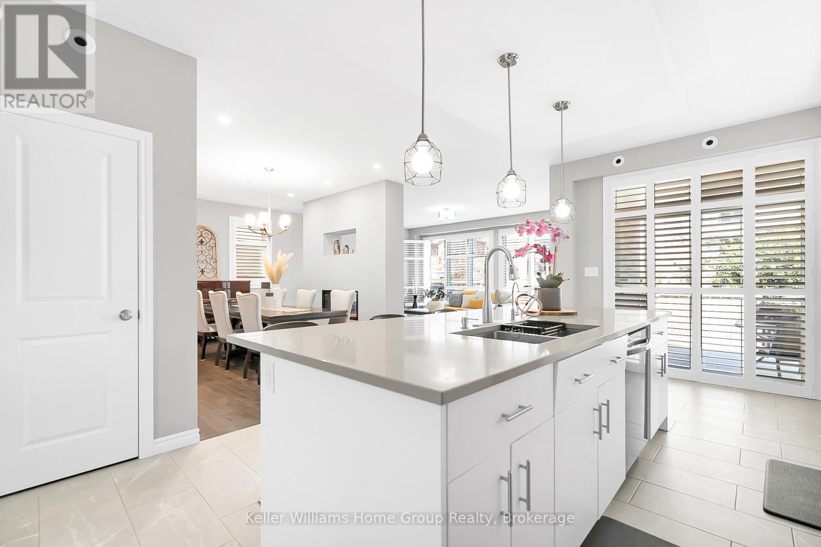 121 Lovett Lane, Guelph (Kortright West), ON