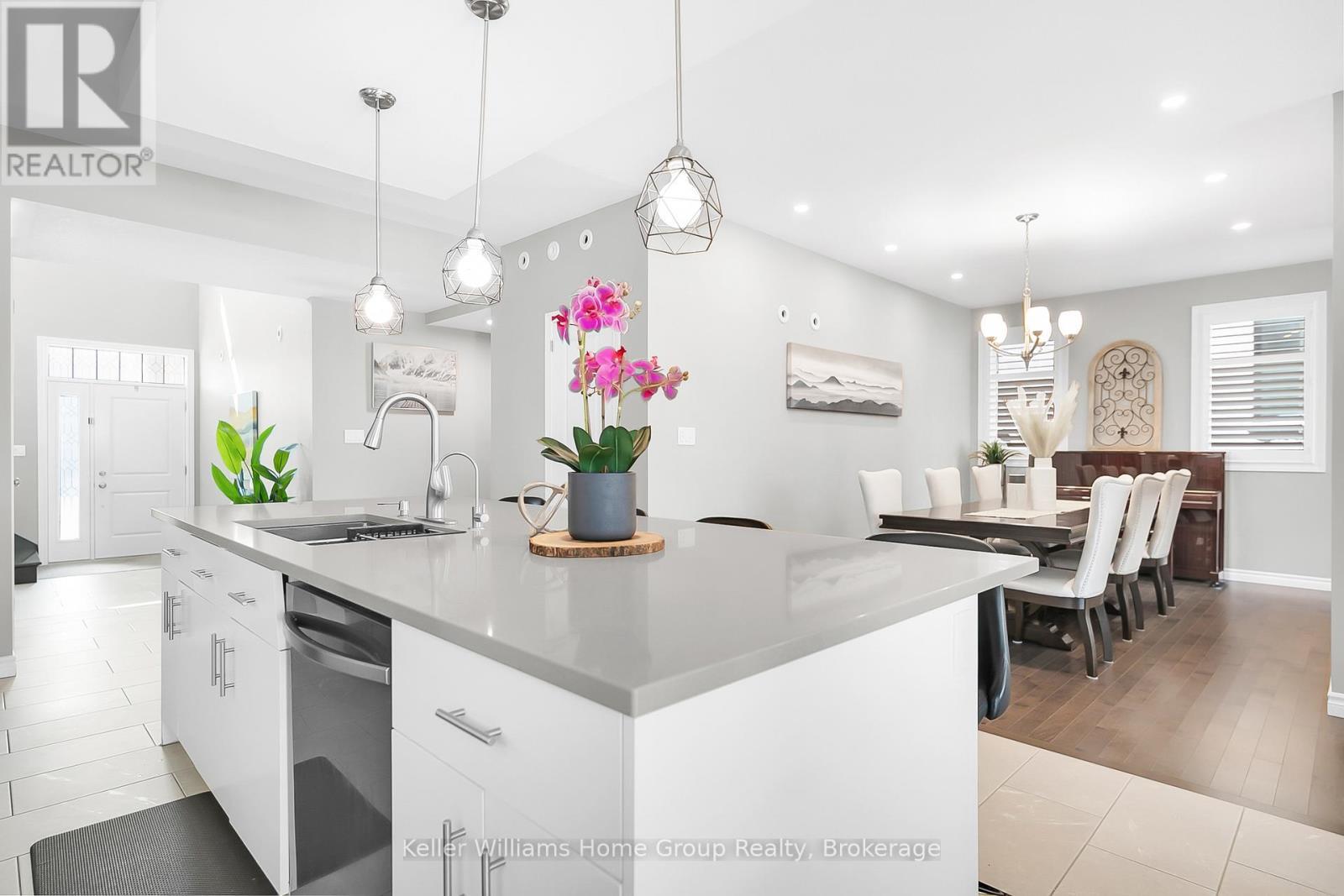 121 Lovett Lane, Guelph (Kortright West), ON
