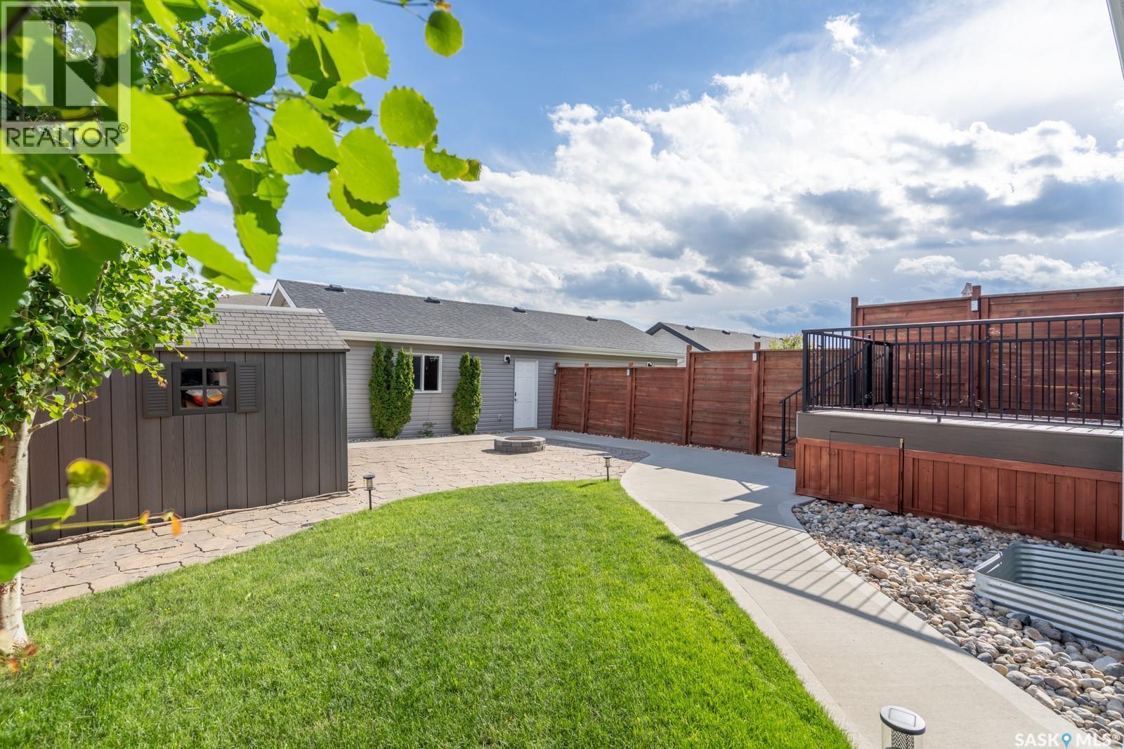 5433 Green Silverberry Drive E, Regina, SK