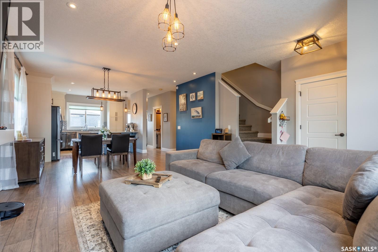 5433 Green Silverberry Drive E, Regina, SK