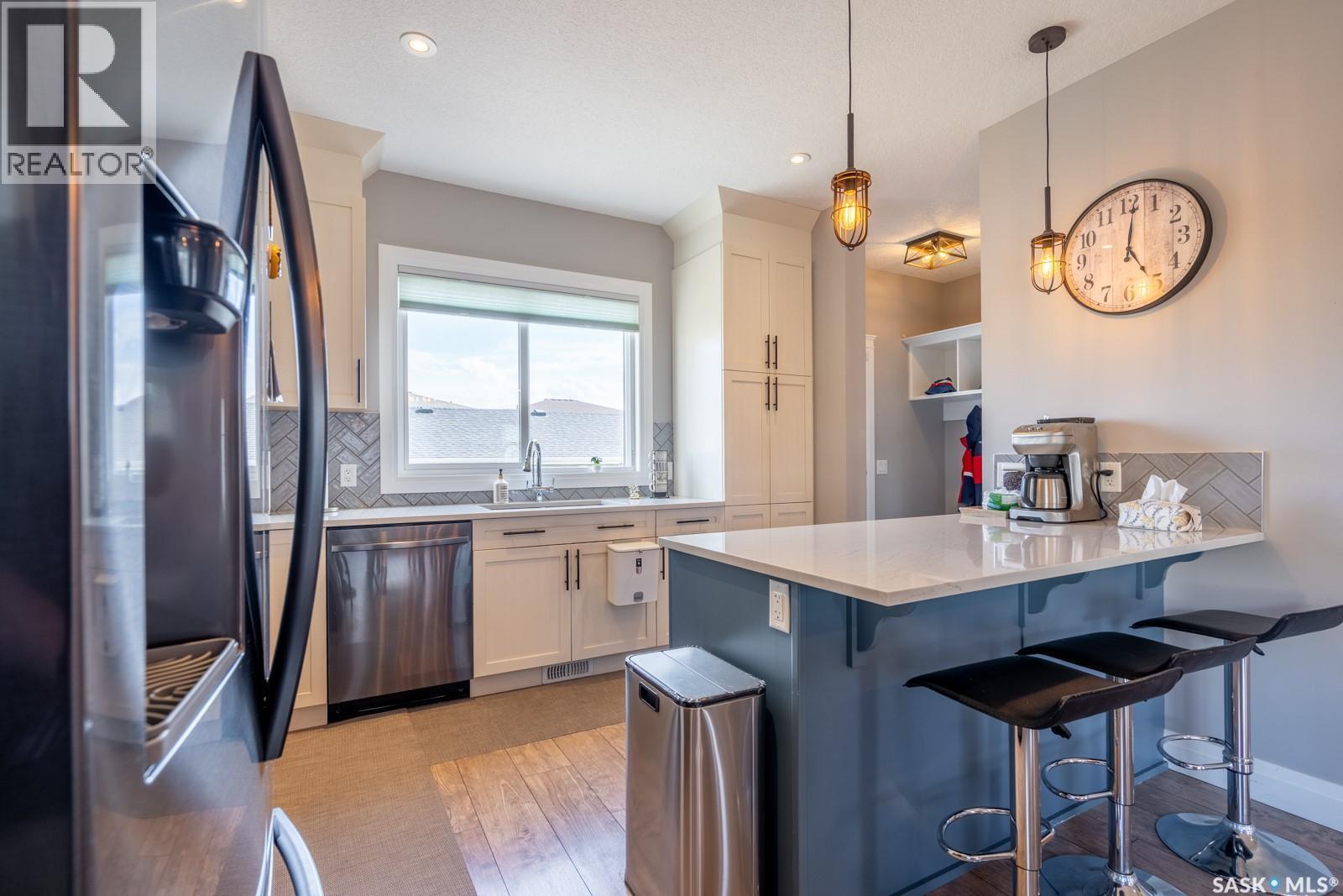 5433 Green Silverberry Drive E, Regina, SK