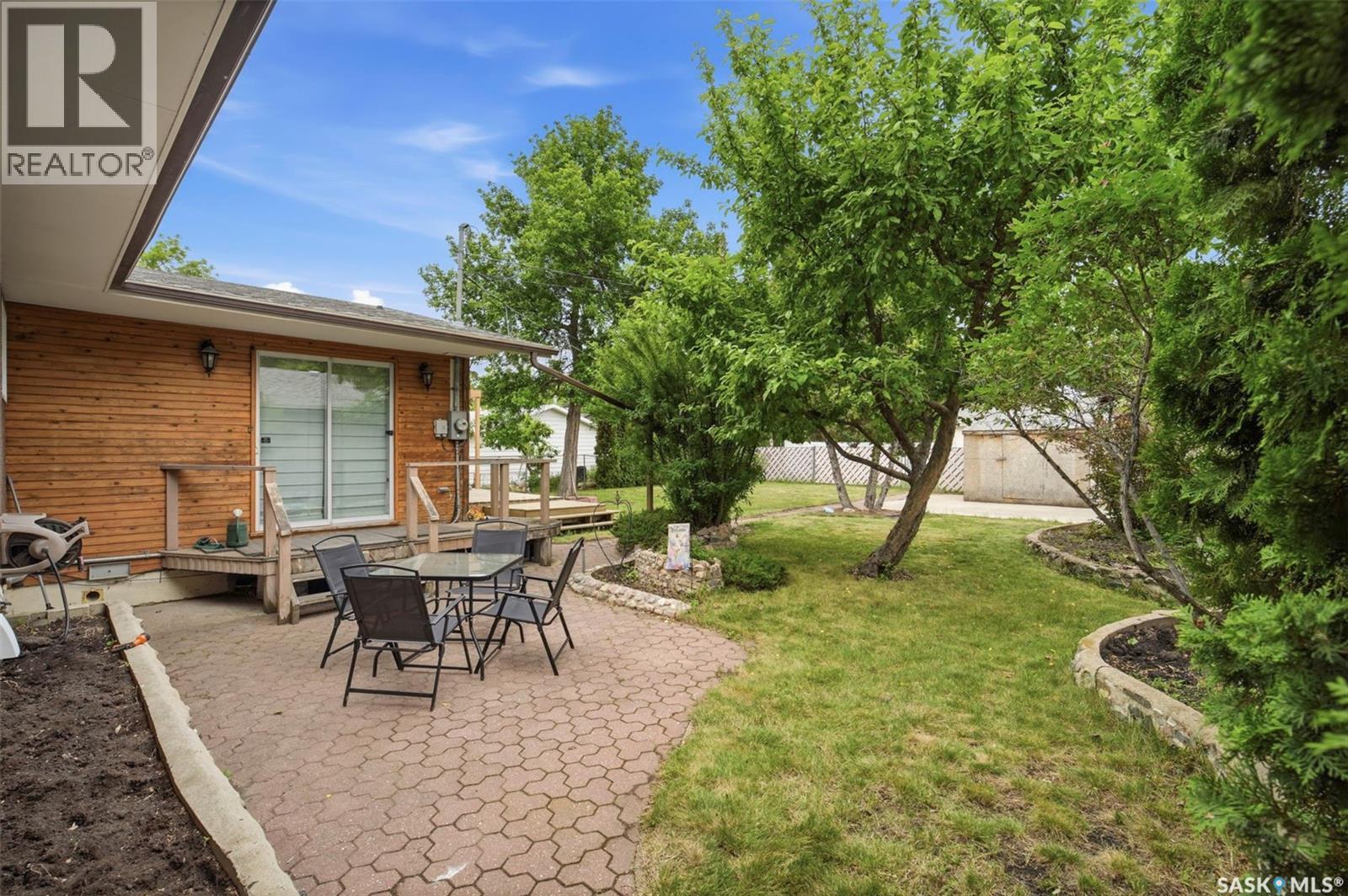 445 Witney Avenue S, Saskatoon, SK