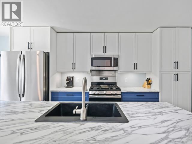 2 Woodland Drive, Whitehorse South, YT