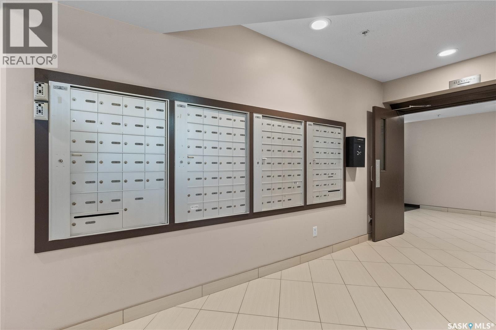 323 5301 Universal Crescent, Regina, SK