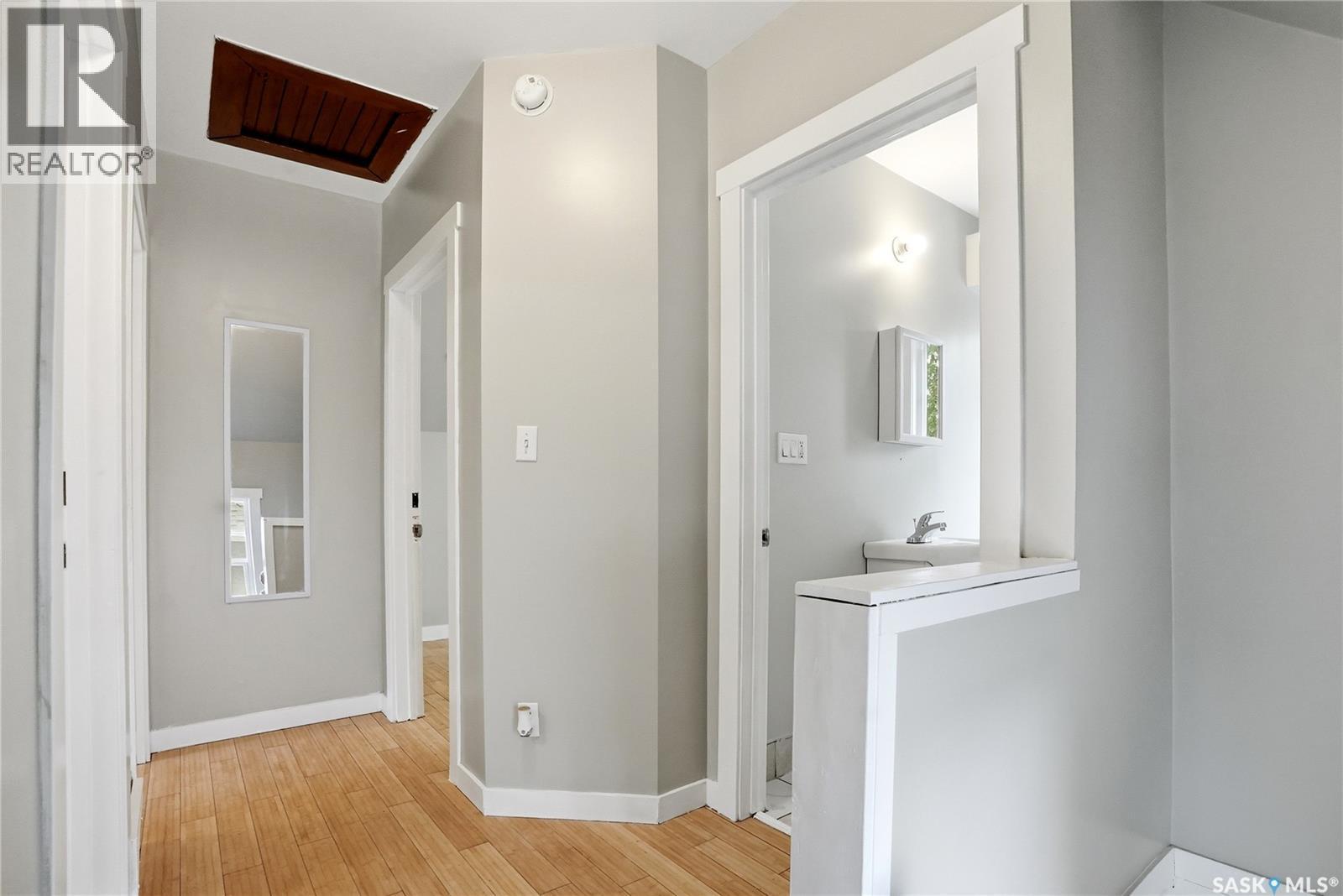 211 N Avenue S, Saskatoon, SK
