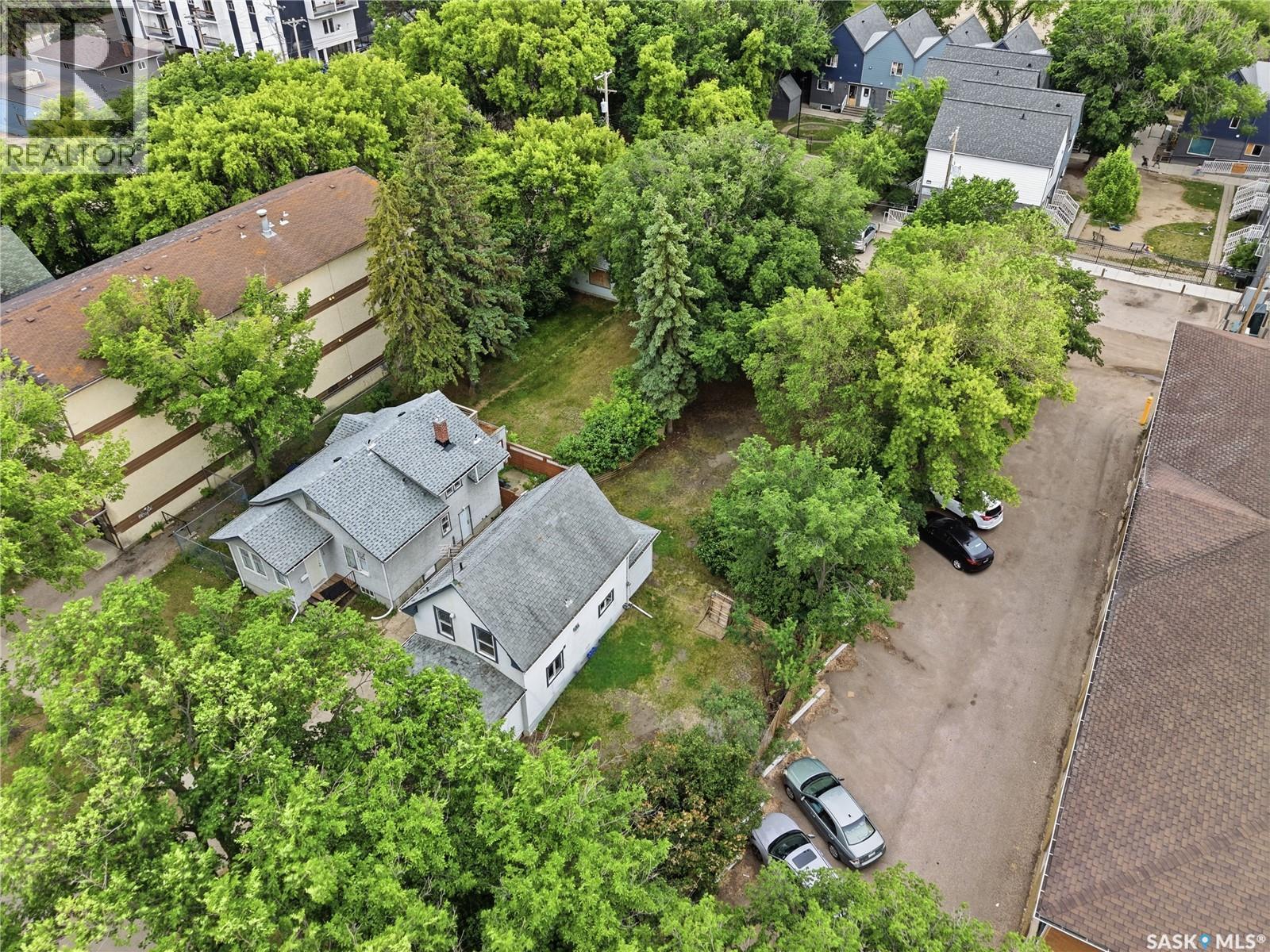 211 N Avenue S, Saskatoon, SK