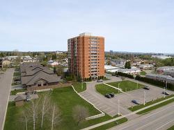 802 590 Beverly Street Thunder Bay, ON P7B 6H1
