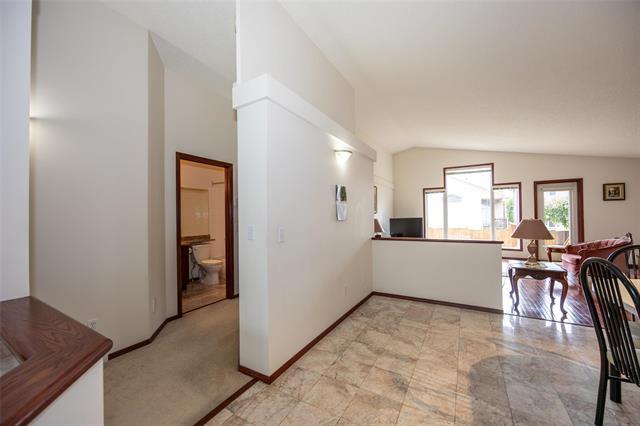 59 Moncrief Lane, Winnipeg, MB