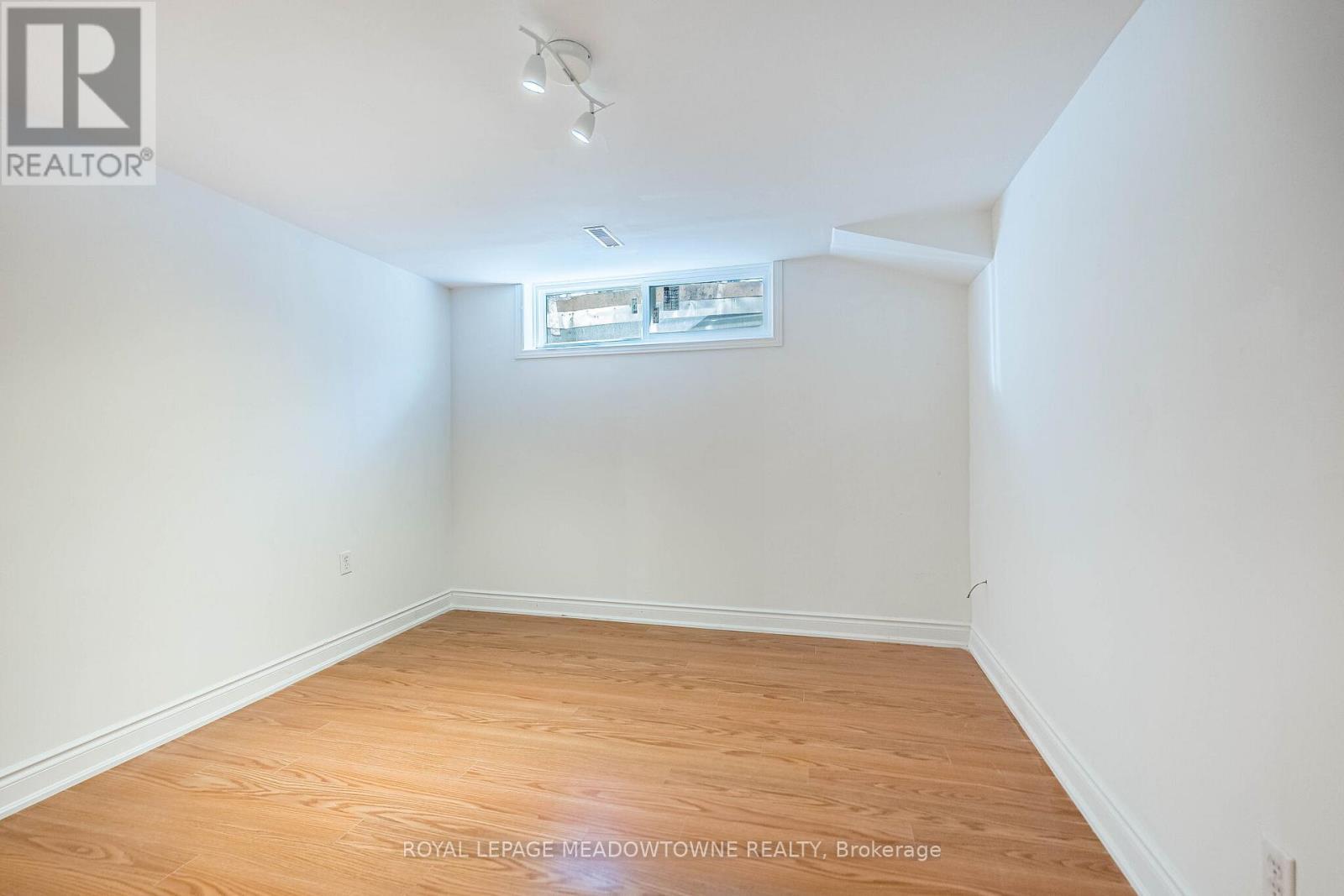 2155 Pashak Court, Mississauga, ON