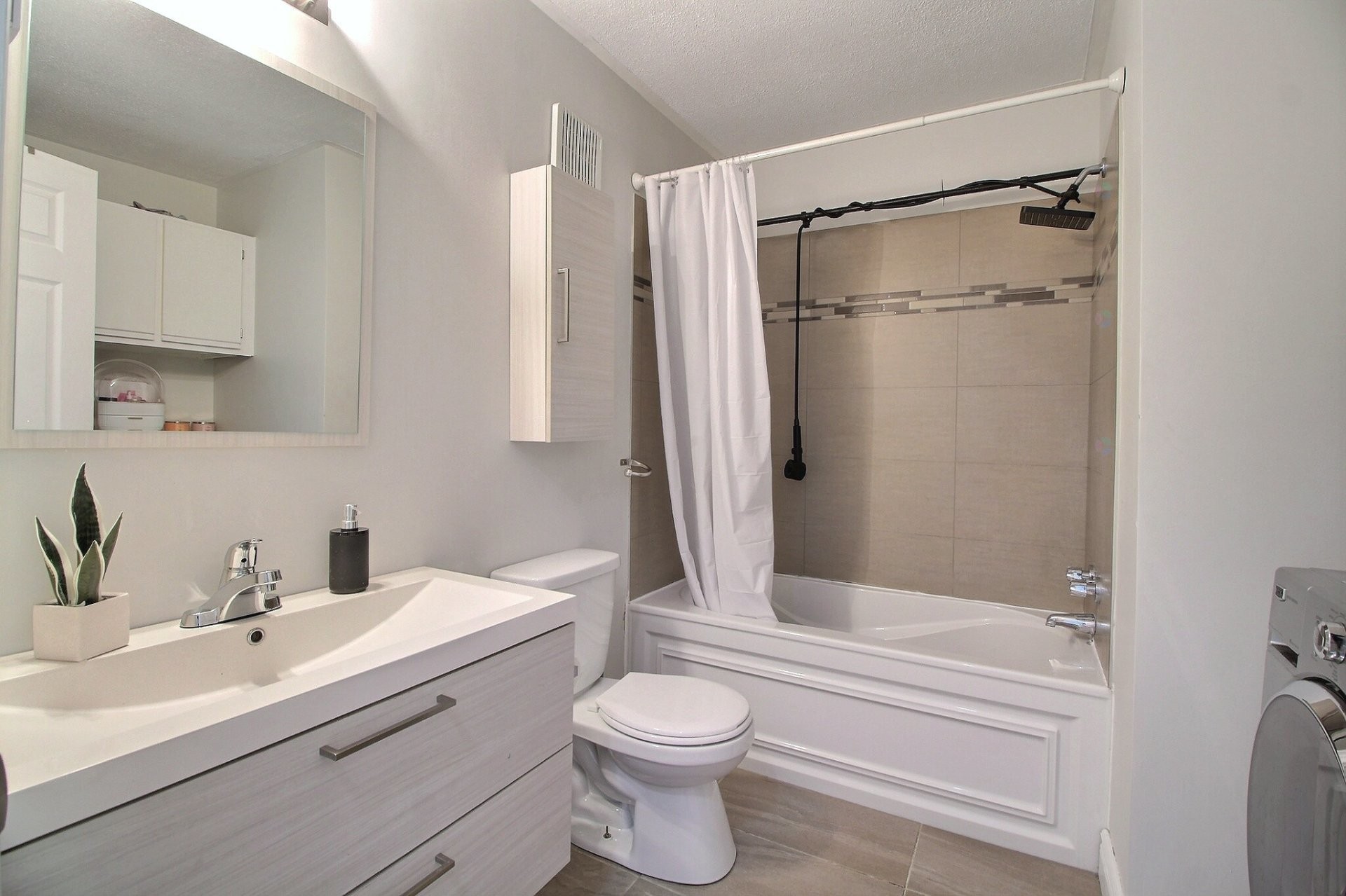 Salle de bains - 676 Rue Des Joncs, Val-D'Or, QC