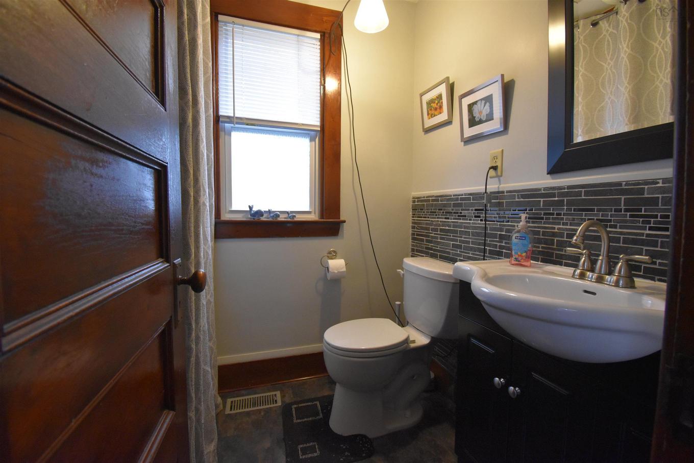 21 Cottage Street, Truro, NS