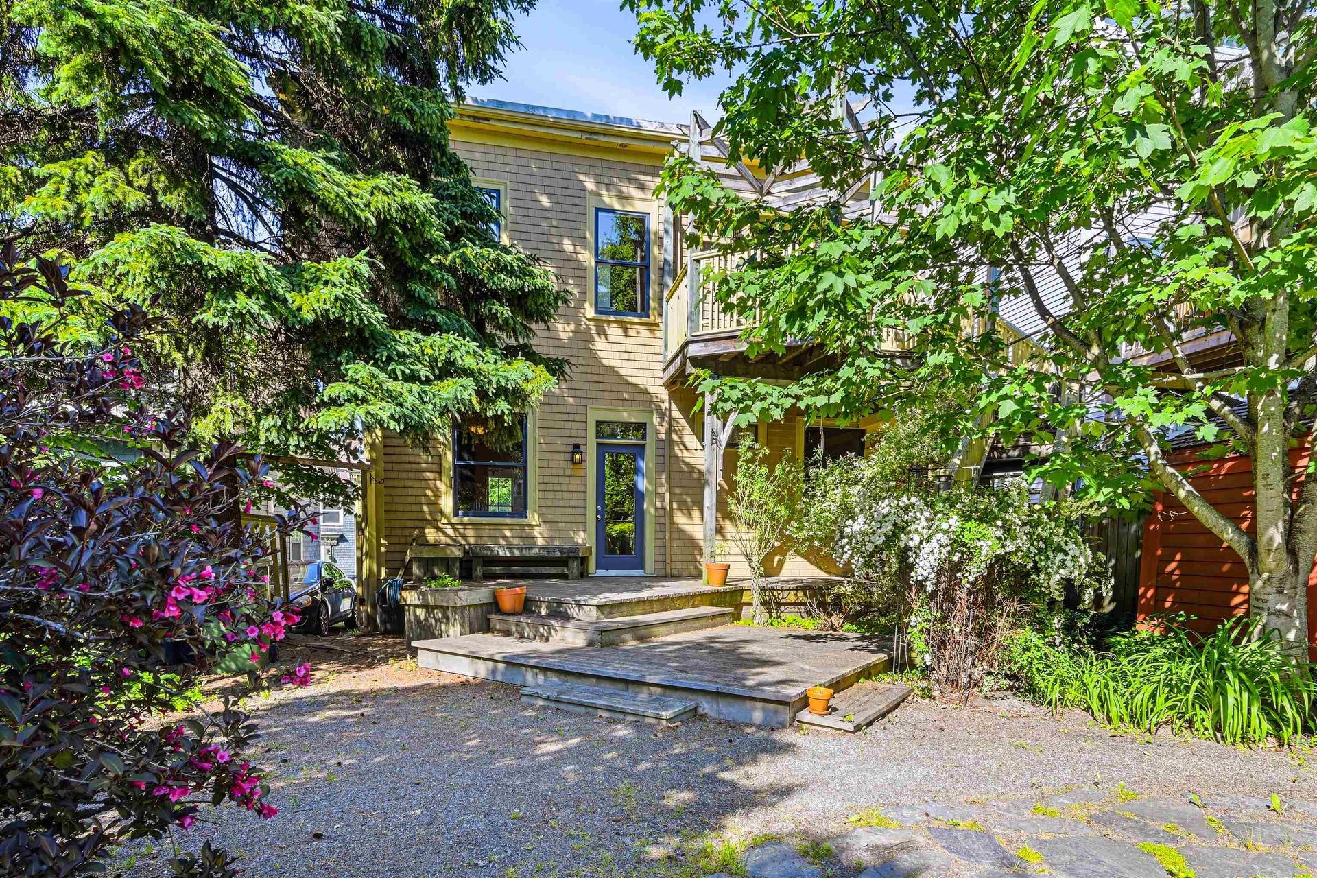 2048 Creighton Street, Halifax, NS