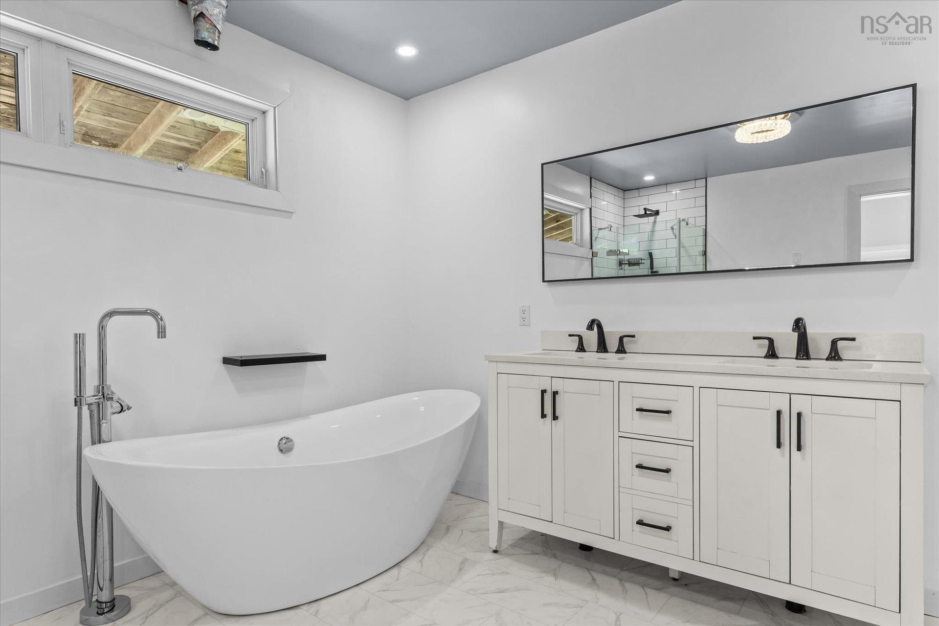 4184 203 Highway, Middle Ohio, NS