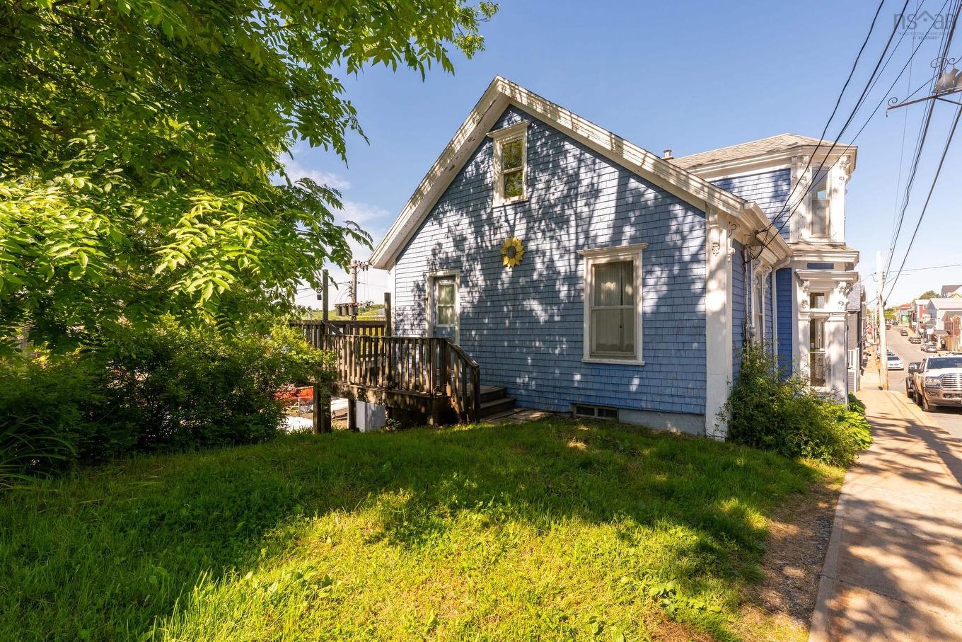 200 Montague Street, Lunenburg, NS