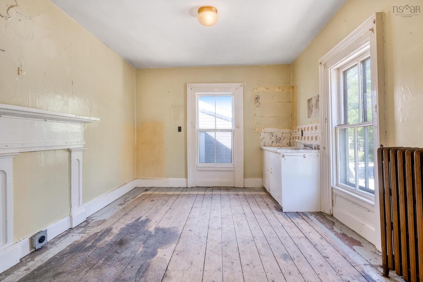 200 Montague Street, Lunenburg, NS