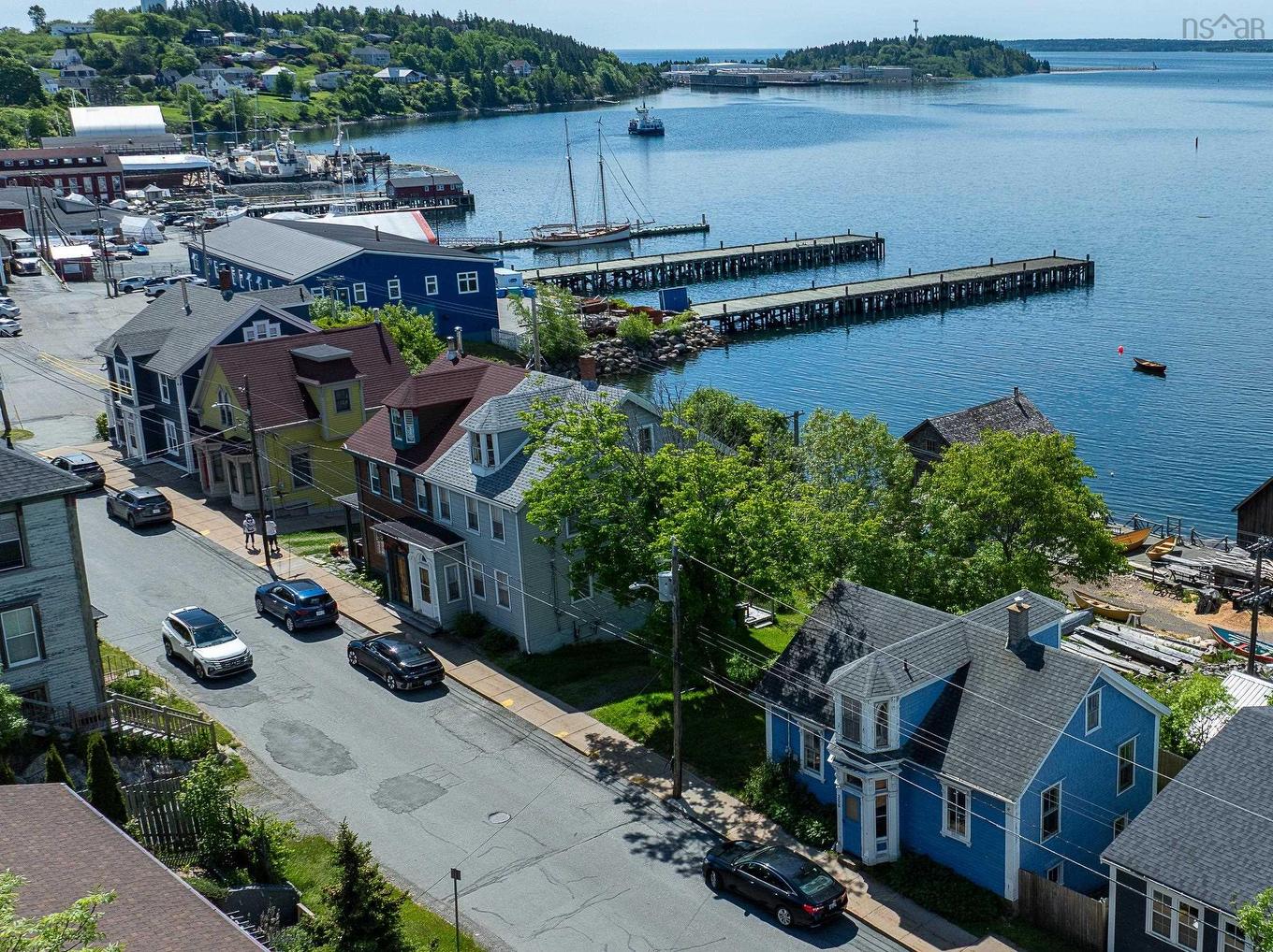 200 Montague Street, Lunenburg, NS