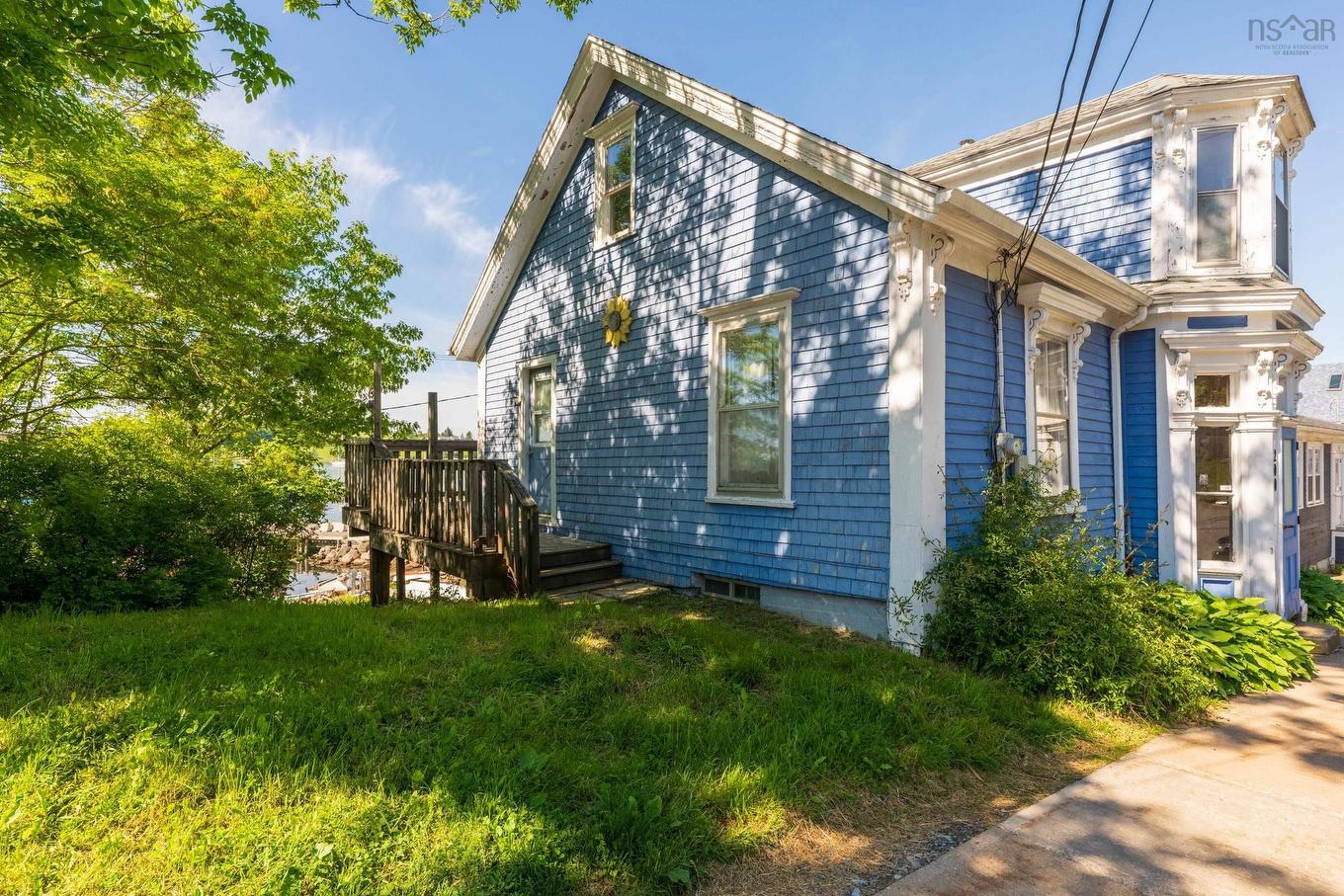 200 Montague Street, Lunenburg, NS