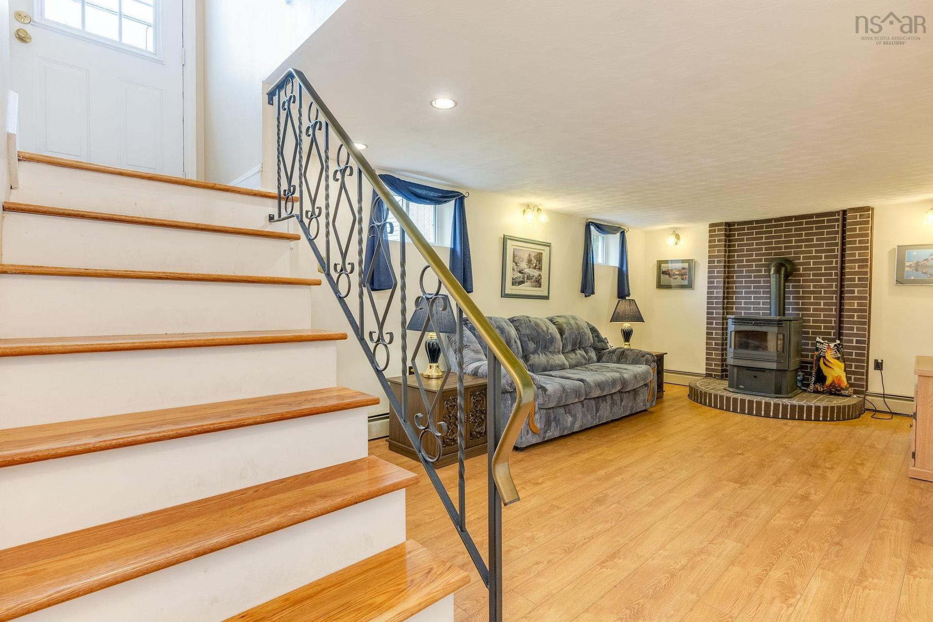 21 Canary Crescent, Halifax, NS