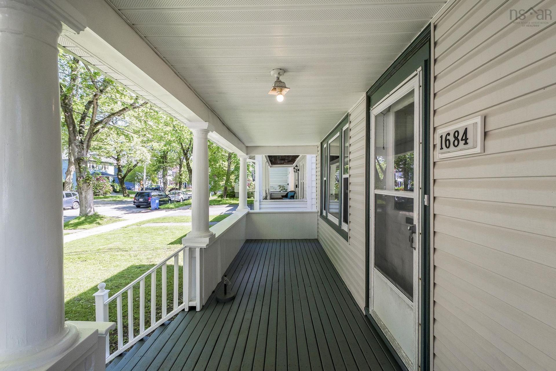 1684 Walnut Street, Halifax, NS